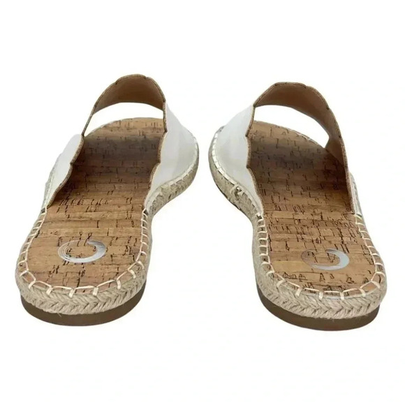 Journee Collection Marjan White Faux Leather Womens Sandals Size 10M - Picture 6 of 11